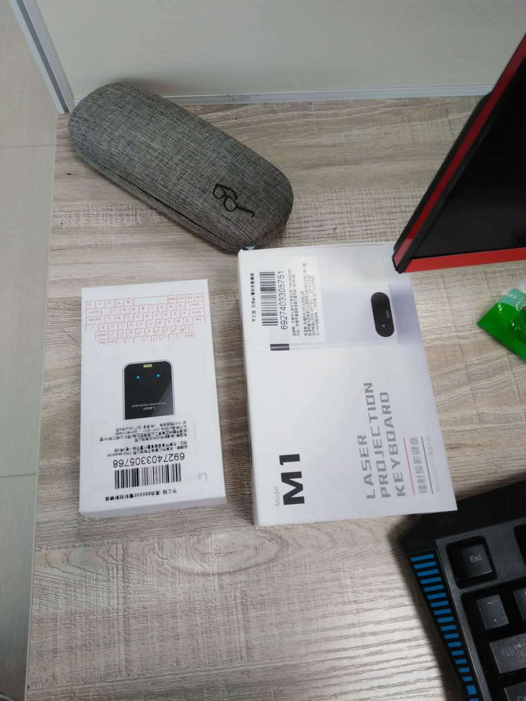 LEING FST Virtuelle Lasertastatur Bluetooth Wireless Projektor Telefontastatur Für Computer Pad Laptop Mit Mausfunktion DamnLuxe