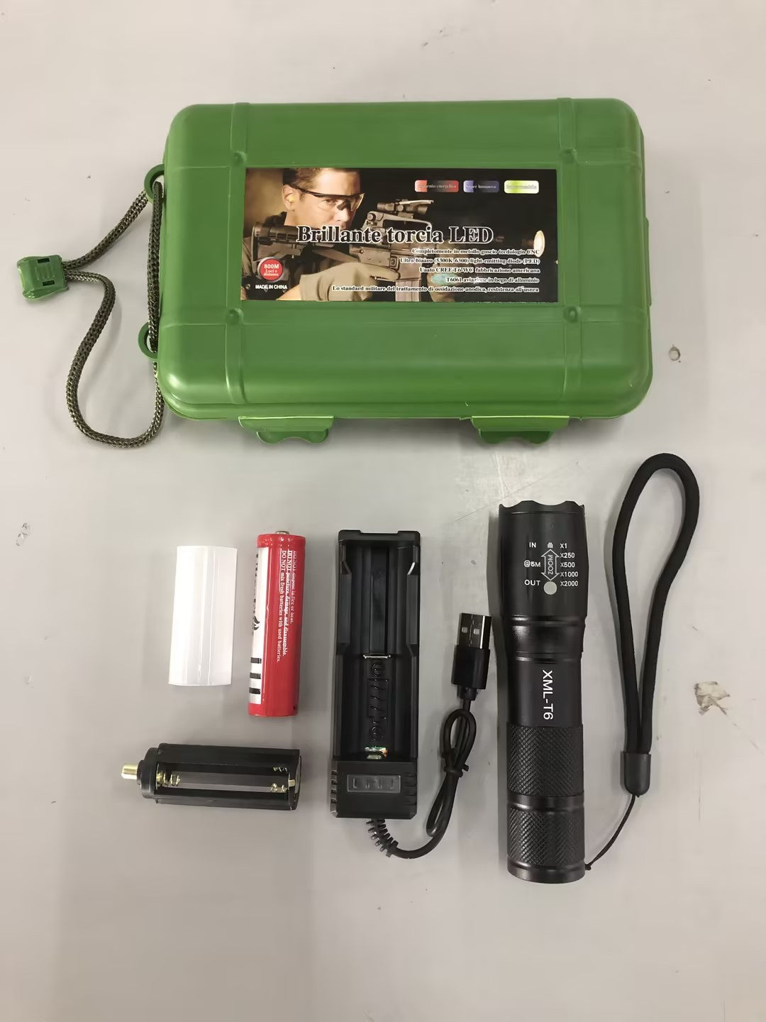 Hochleistungs-Taschenlampe, Spezialkräfte, wiederaufladbar, Heim-Selbstverteidigung, wasserdicht, Reiten, Mini, Camping, Premium, superhell DamnLuxe